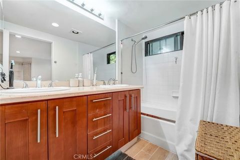 Tiny photo for 18324 Clark St #119, Tarzana, CA 91356 (MLS # SR25227909)
