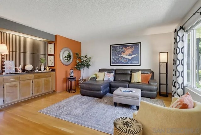 4275 ASHER ST 24 #24, San Diego