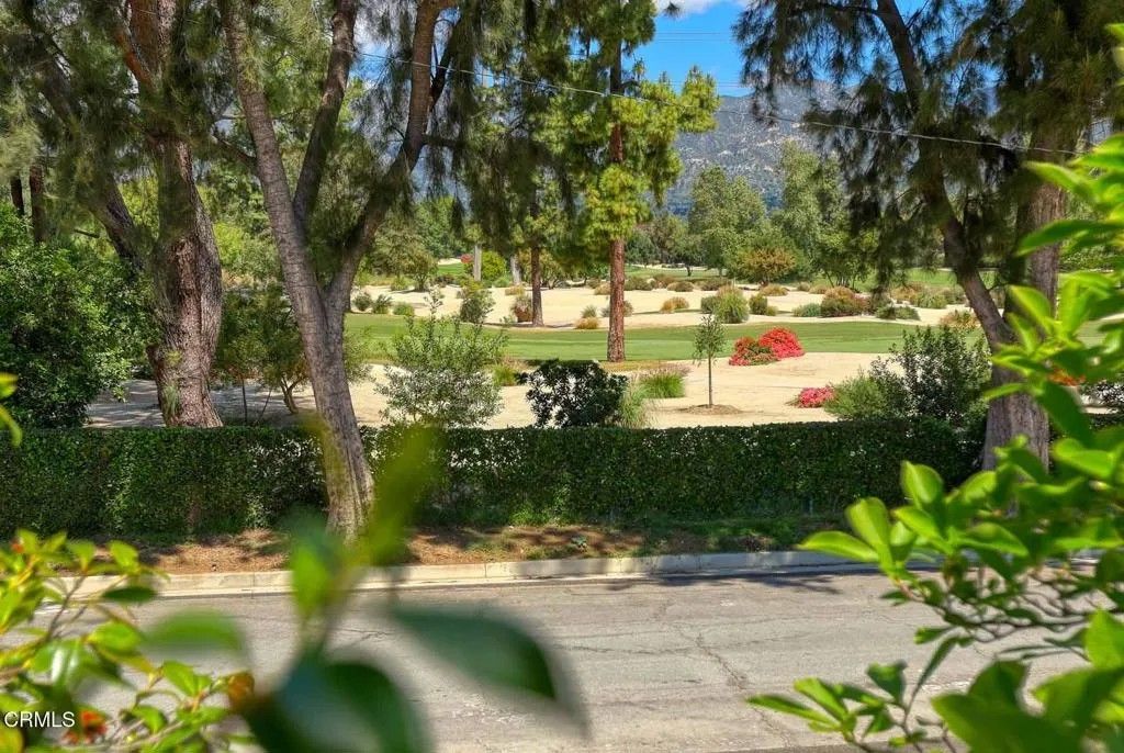 Photo of 1646 San Gabriel Avenue, Glendale, CA 91208 (MLS # P1-26896)