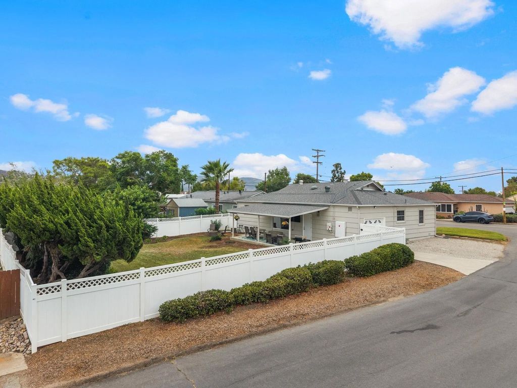 Photo of 7978 Canton Dr, Lemon Grove, CA 91945 (MLS # 260006525)