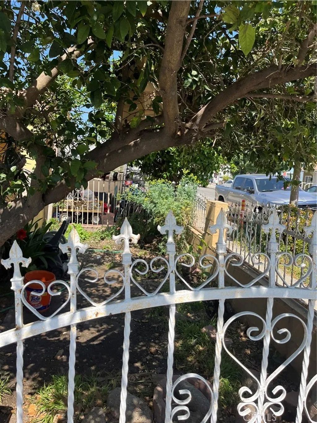 Photo of 1229 E 59th St, Long Beach, CA 90805 (MLS # RS26058767)