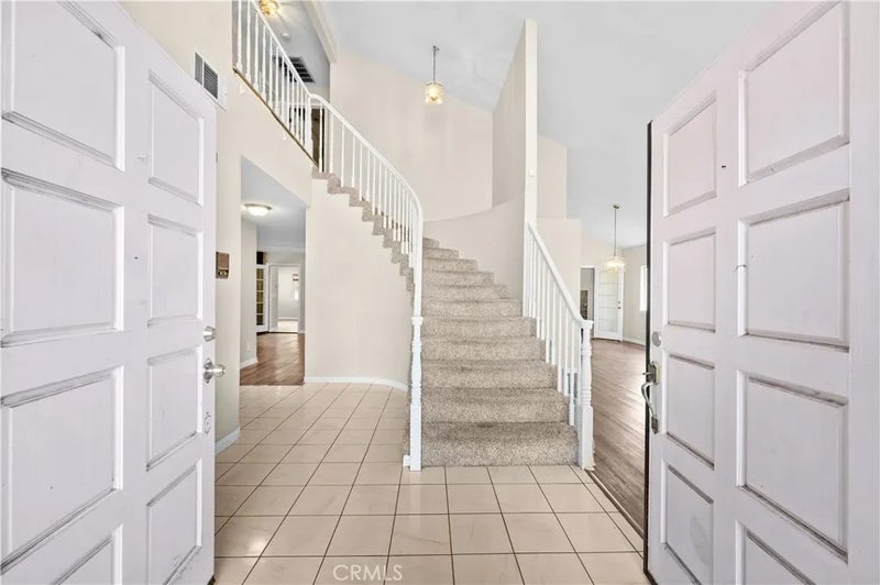 13830 Hidden Valley