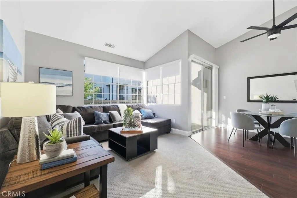 Photo of 2516 W Macarthur Blvd #j, Santa Ana, CA 92704 (MLS # PW26011929)