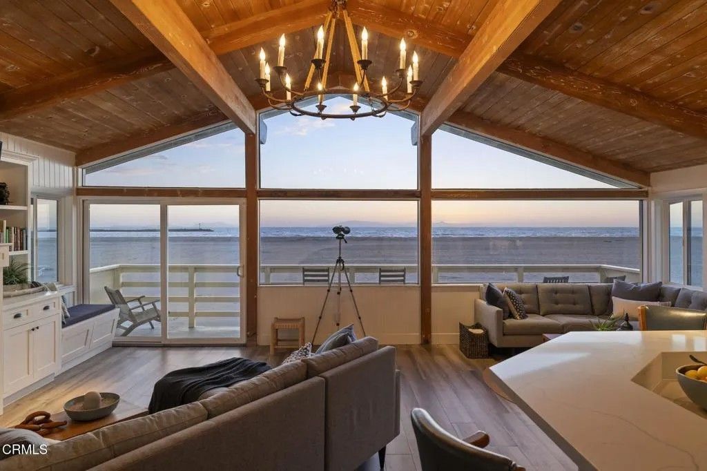 Photo of 3445 Ocean Drive, Oxnard, CA 93035 (MLS # V1-34657)