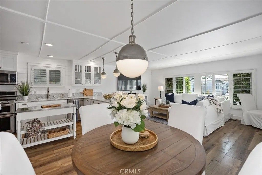 Photo of 264 Mayflower Dr, Newport Beach, CA 92660 (MLS # OC26085191)