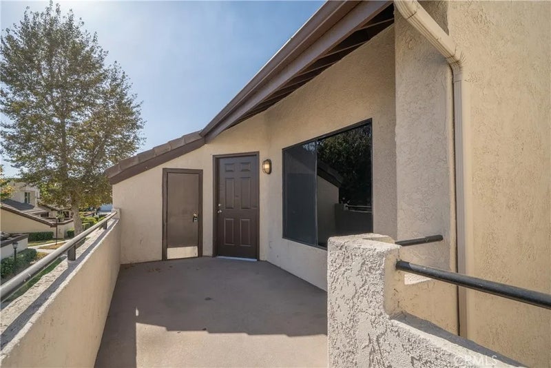 416 N Imperial Avenue 27-E