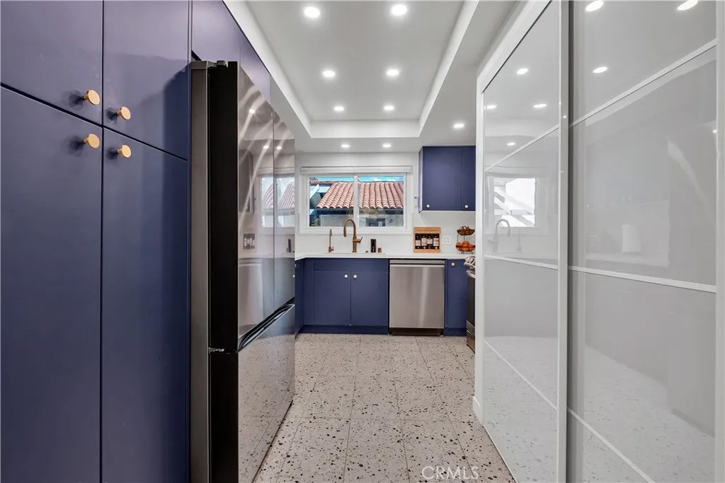 745 Main 107