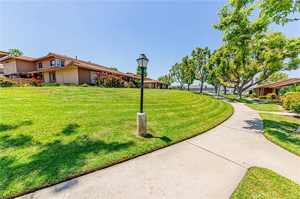 1430 Countrywood Ave 61