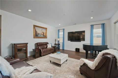 Tiny photo for 29595 Paseo Guijarro, Valencia, CA 91354 (MLS # SR25245299)