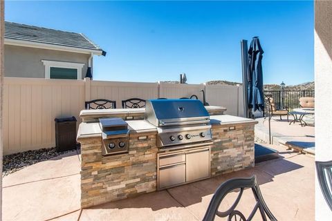 Tiny photo for 29595 Paseo Guijarro, Valencia, CA 91354 (MLS # SR25245299)