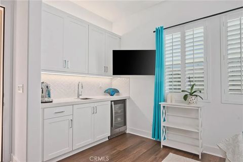 Tiny photo for 29595 Paseo Guijarro, Valencia, CA 91354 (MLS # SR25245299)