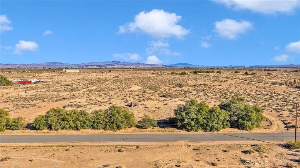 Photo of 0 Tujunga, Newberry Springs, CA 92365 (MLS # IV26112587)