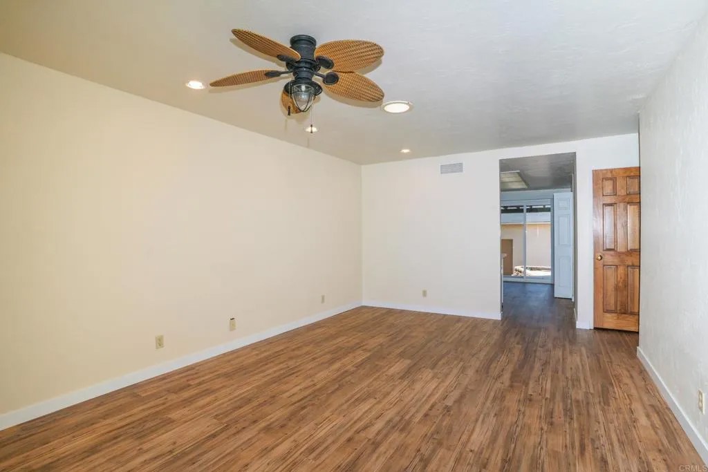 1252 Bostonia Street B