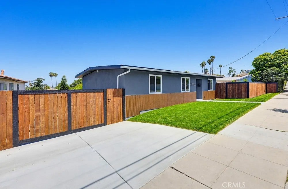 5472 San Onofre