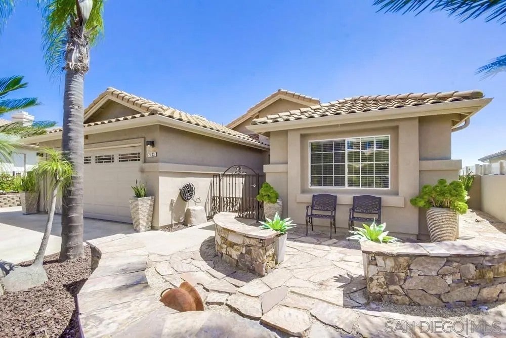 Photo of 2703 Lobelia RD, Alpine, CA 91901 (MLS # 260017643)