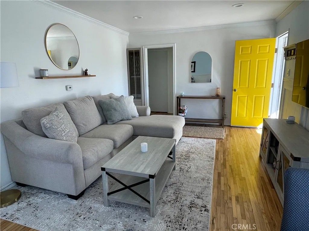 Photo of 3237 W 133rd St, Hawthorne, CA 90250 (MLS # SB26029052)