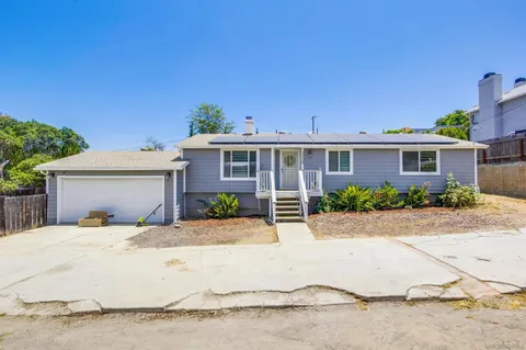 3419 S Barcelona St, Spring Valley, CA 91977 - #: 250031735