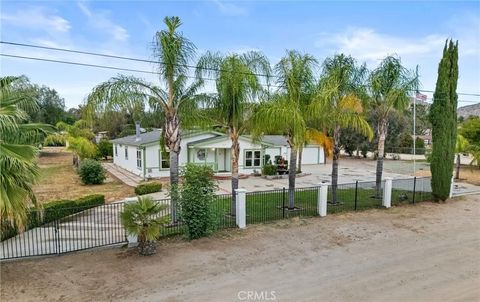 29740 Cadena Menifee CA 92585