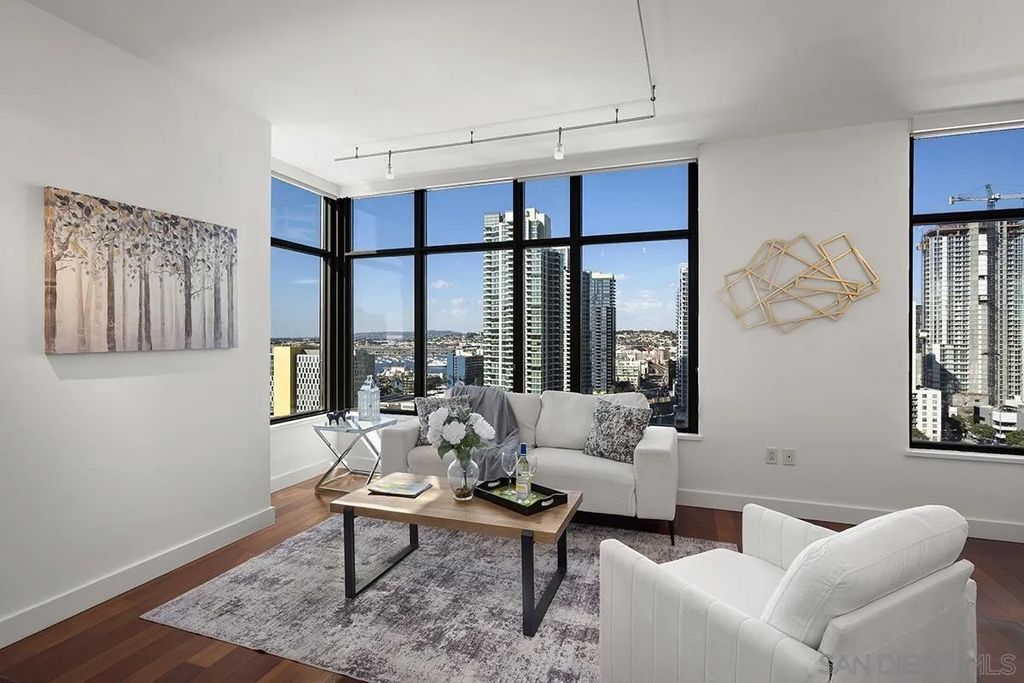 Photo of 700 W E Street #1903, San Diego, CA 92101 (MLS # 260007398)