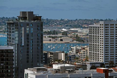 Tiny photo for 801 Ash St #1701, San Diego, CA 92101 (MLS # 250038801)