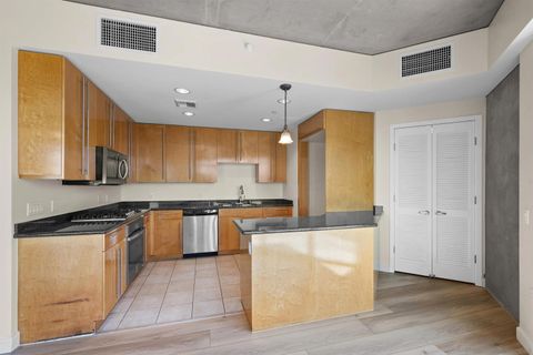 Tiny photo for 801 Ash St #1701, San Diego, CA 92101 (MLS # 250038801)