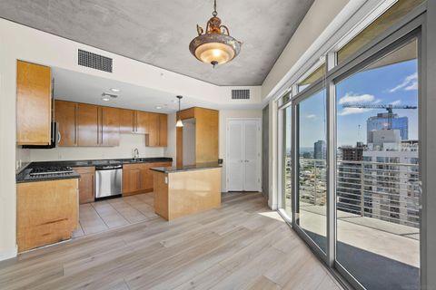 Tiny photo for 801 Ash St #1701, San Diego, CA 92101 (MLS # 250038801)