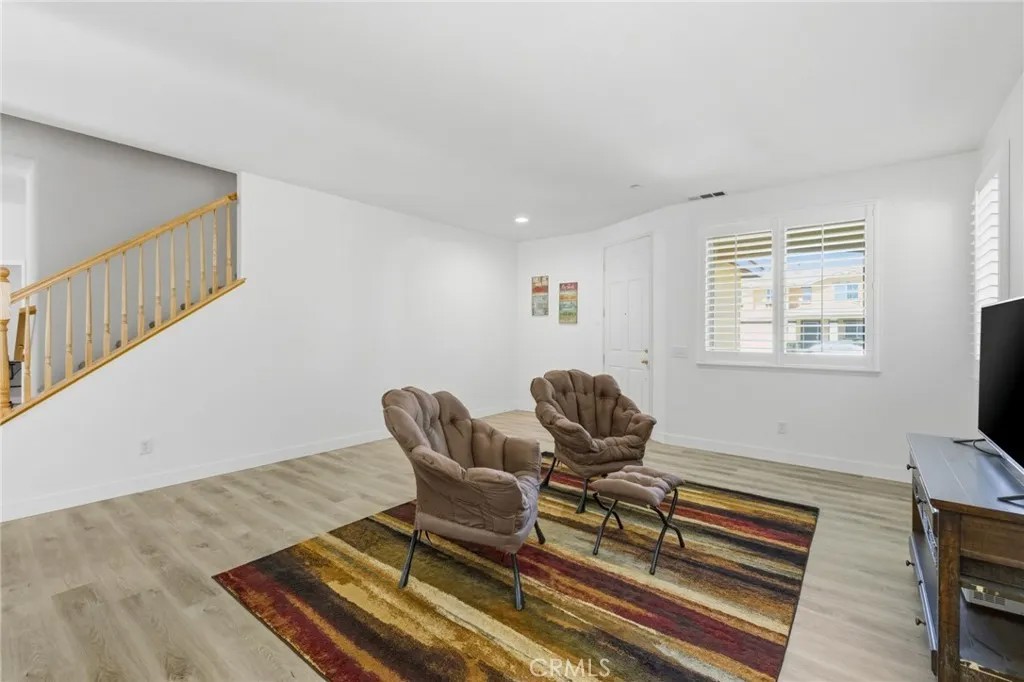 7253 Myrtle