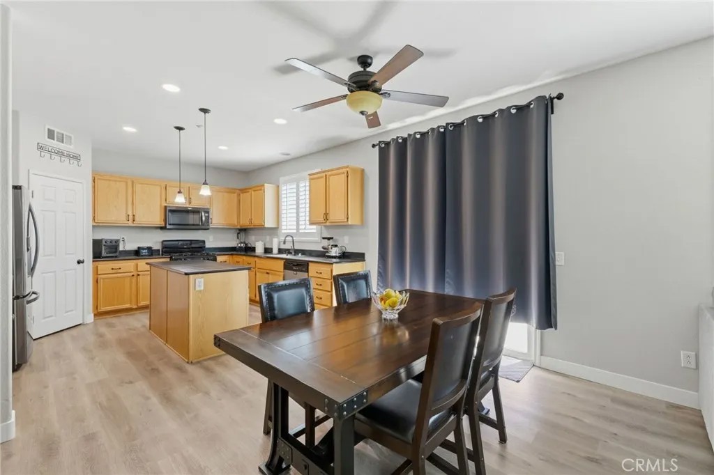 7253 Myrtle
