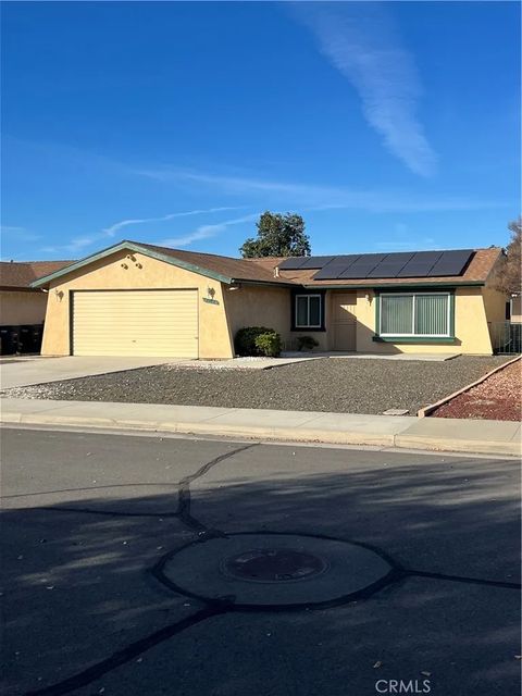 Photo of 2302 El Grande St, Hemet, CA 92545 (MLS # DW25279655)