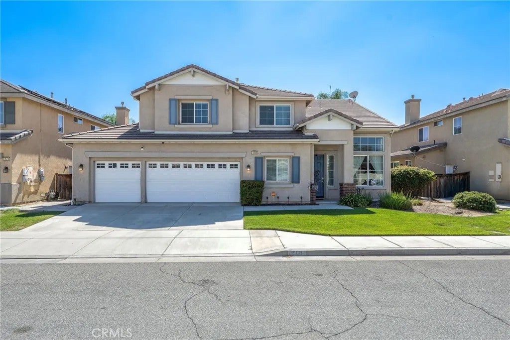 Photo of 1568 Yeats PL, San Jacinto, CA 92583 (MLS # CV26209361)