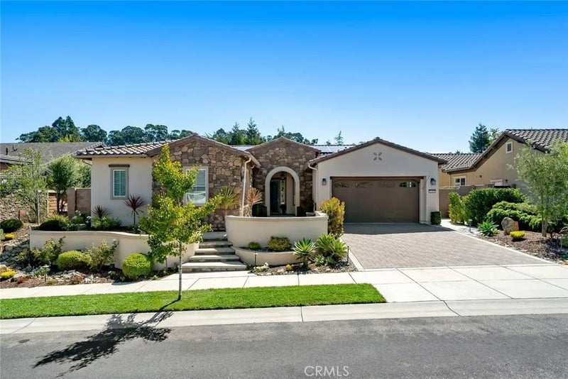 1709 Louise Lane