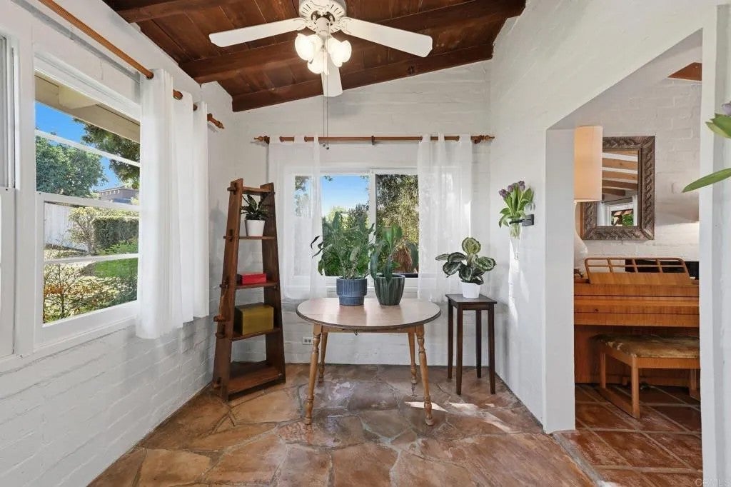1291 Barbara Drive