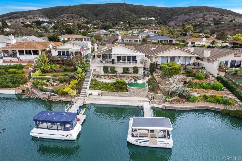 1404 La Plaza Drive