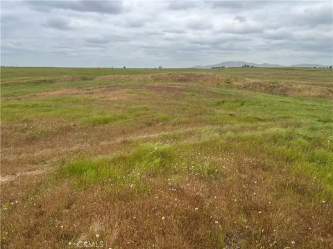 0 E Herndon Clovis CA 93619