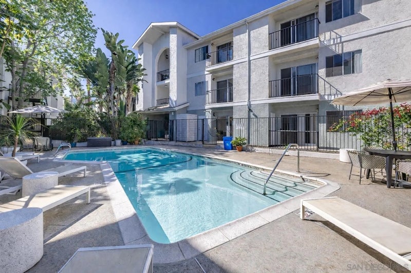 3020 Cowley Way 207