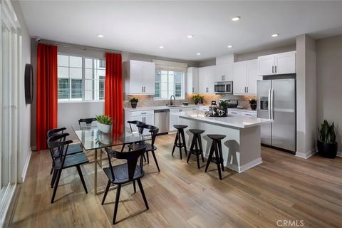 12967 Paradiso Drive 102 Eastvale CA 92880