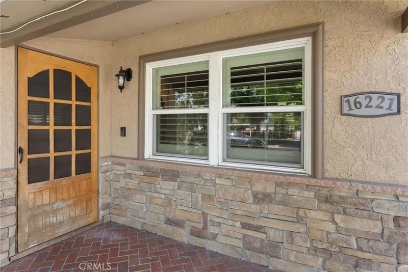 16221 Grand