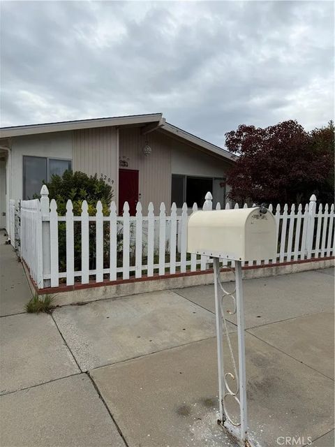 3209 Buena Hills Oceanside CA 92056