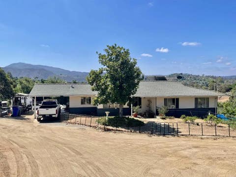 Property photo of 3158 Mary Ln, Escondido, CA 92025