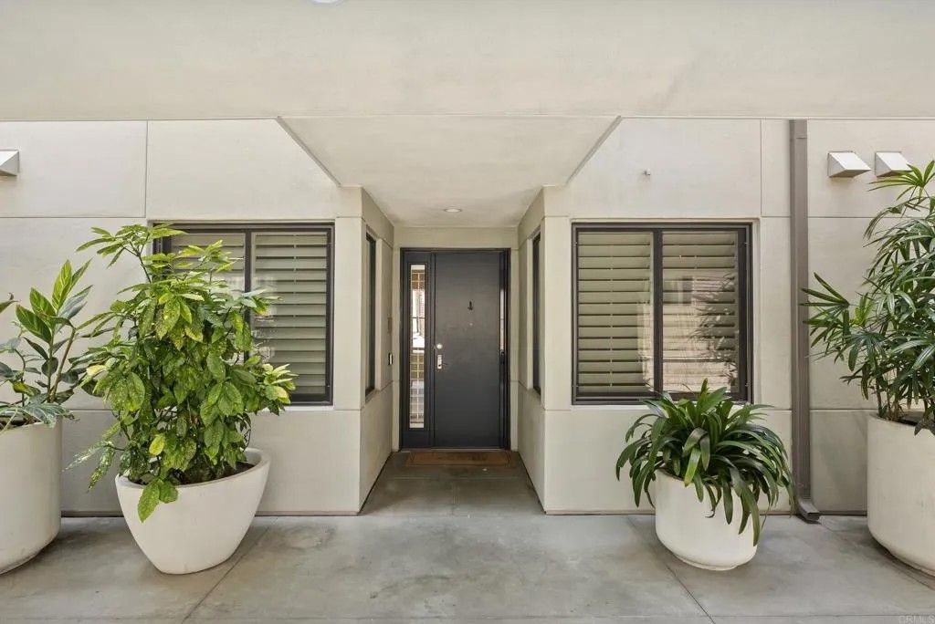 Photo of 5470 La Jolla Boulevard #H102, La Jolla, CA 92037 (MLS # NDP2507818)