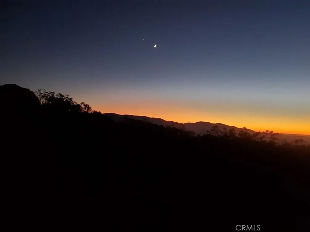 Photo of 41173 Rocky Valley, Aguanga, CA 92536 (MLS # SW25003891)