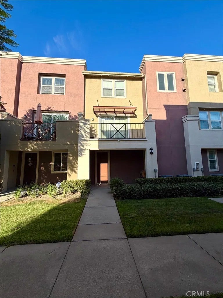 500 N Willowbrook M3