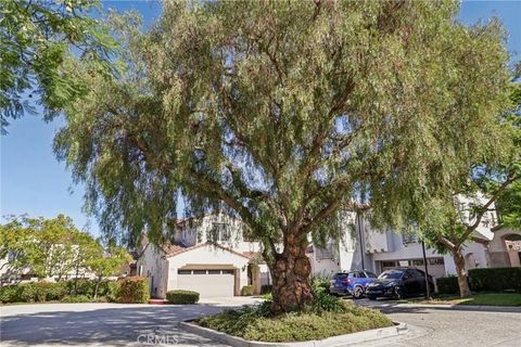 Tiny photo for 11861 Tuscana Court, Moorpark, CA 93021 (MLS # SR25244015)