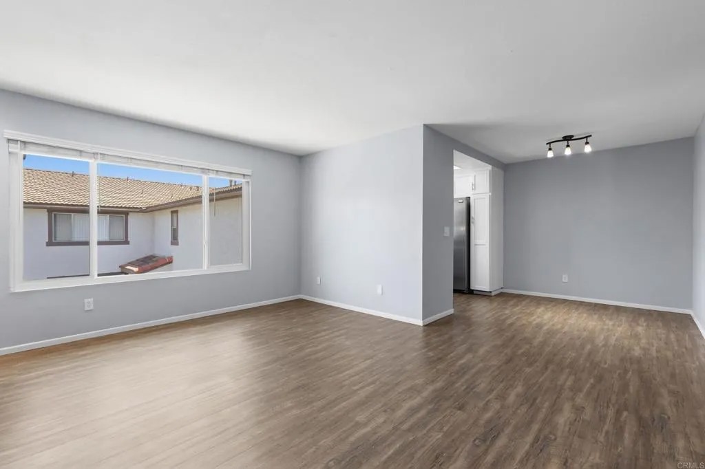 9872 Shirley Gardens Drive 4