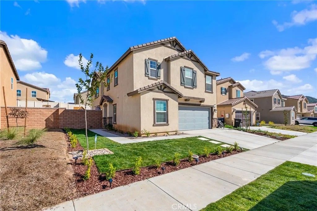 Photo of 25576 Cetara Dr, Homeland, CA 92548 (MLS # CV26044587)