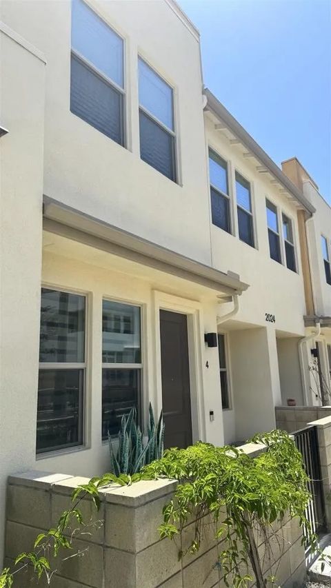 Photo of 2024 Foxtrot Loop #4, Chula Vista, CA 91915 (MLS # PTP2605385)