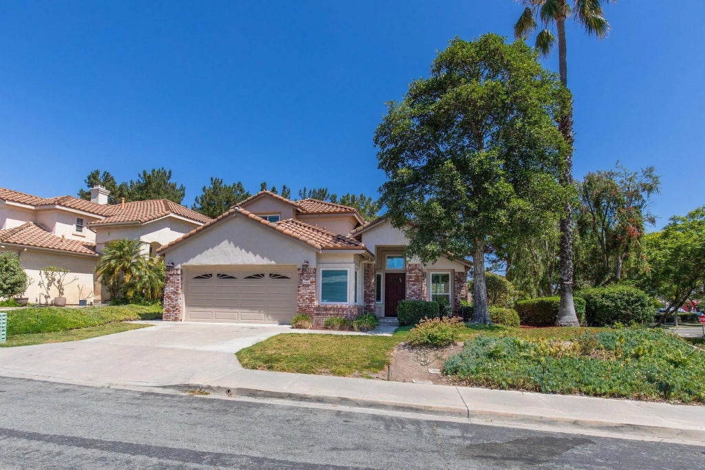 Photo of 2353 Bay Hill Rd, Chula Vista, CA 91915 (MLS # 260016037)
