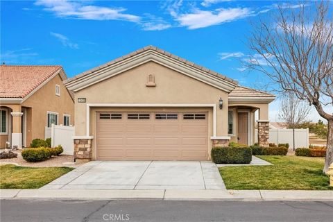 10438 Lakeshore Apple Valley CA 92308