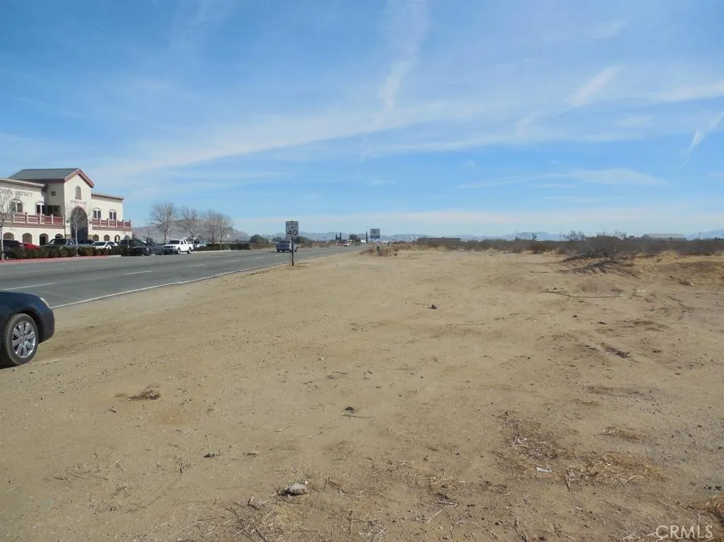 0 air base road/expess way