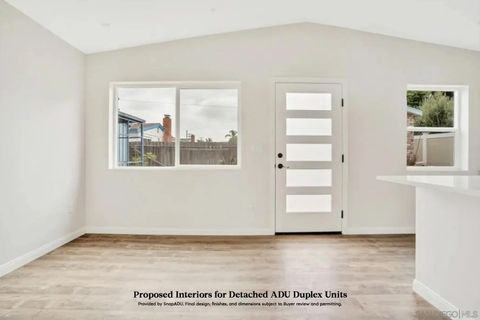 Tiny photo for 2146 Franklin Ave, San Diego, CA 92113 (MLS # 250042187)